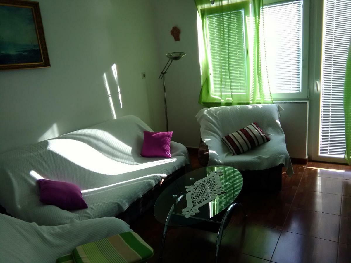 Apartments Mare Croatia Сень Экстерьер фото