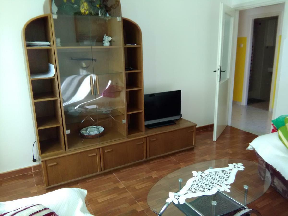 Apartments Mare Croatia Сень Экстерьер фото