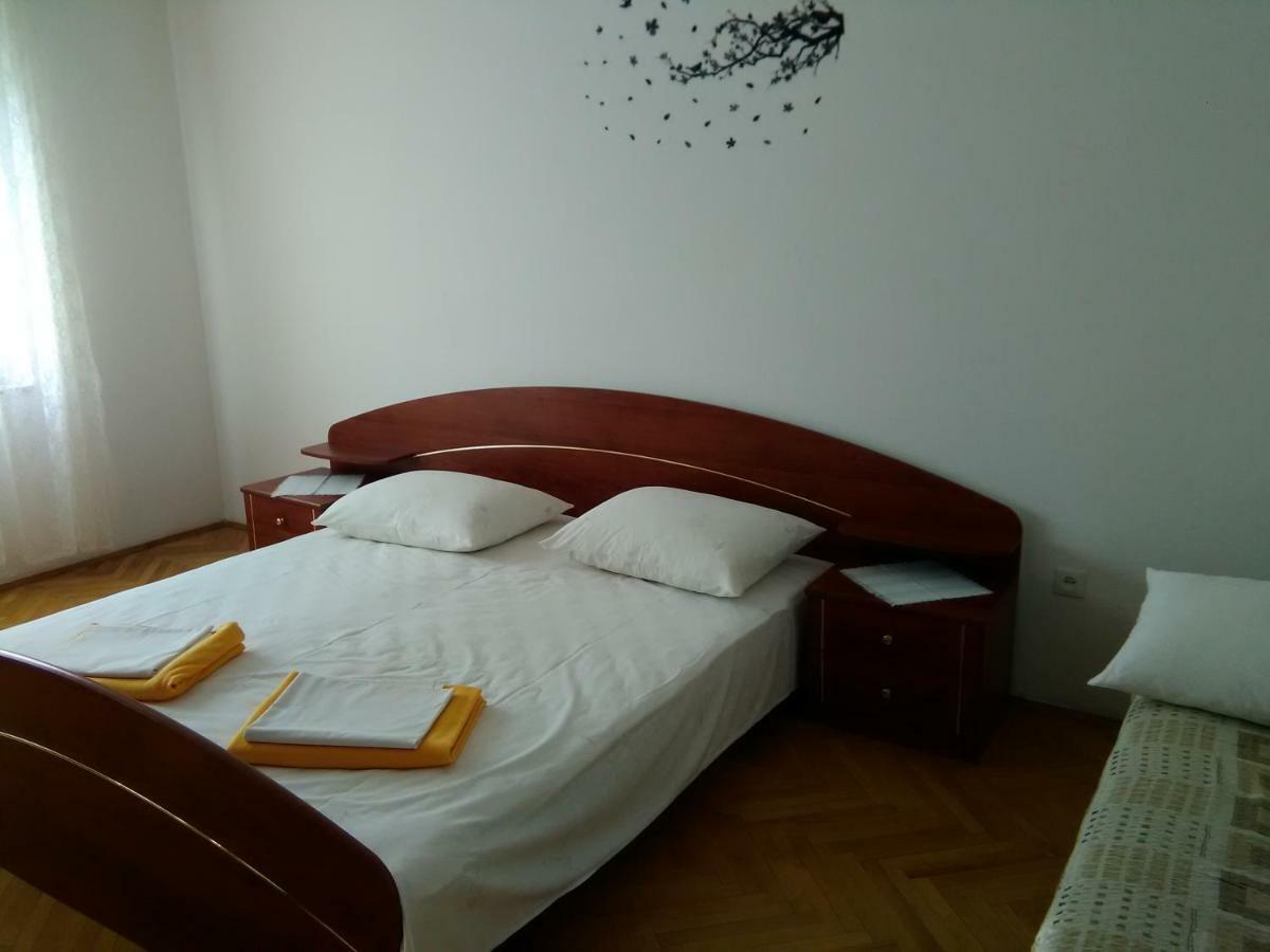 Apartments Mare Croatia Сень Экстерьер фото