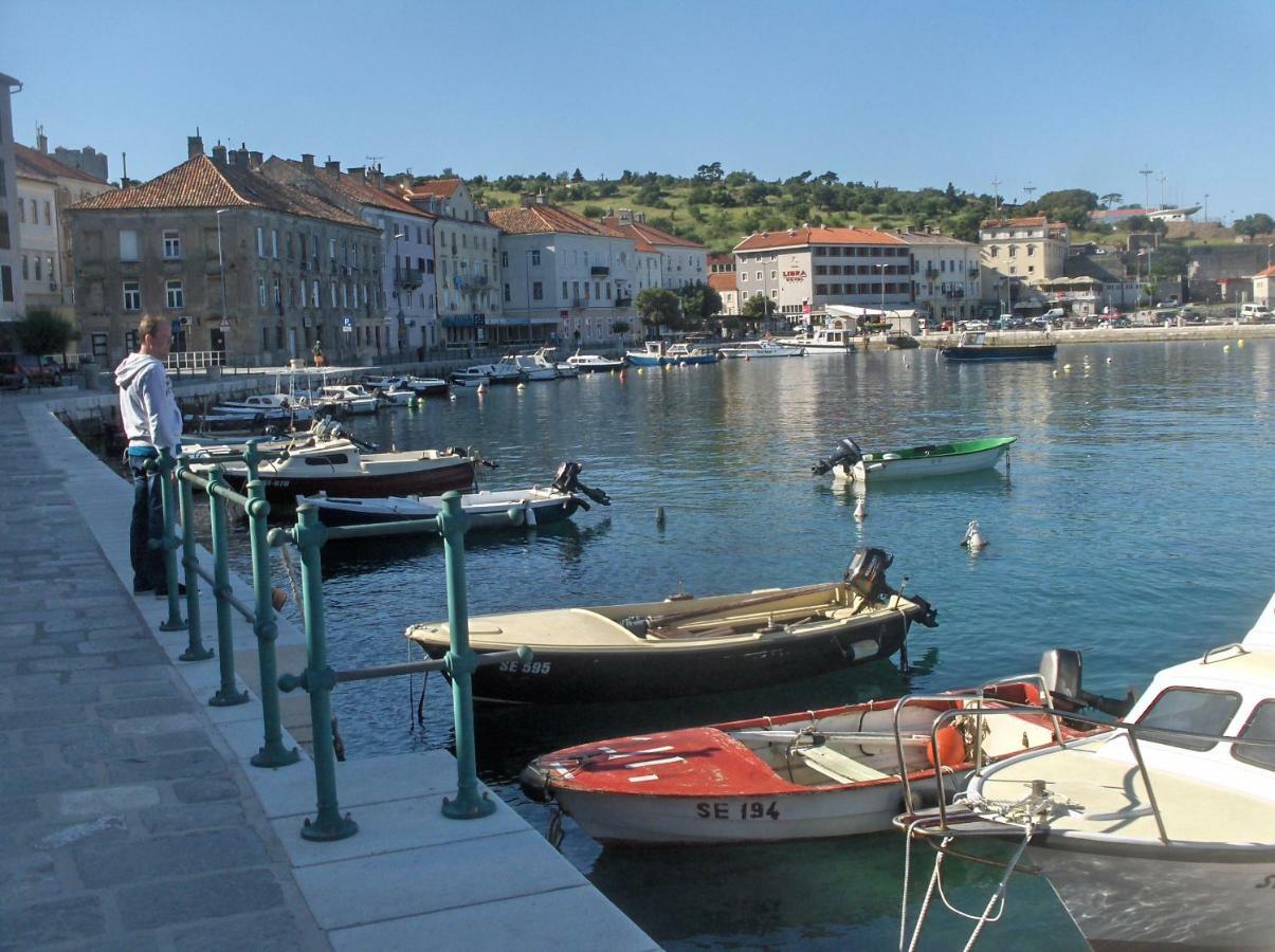Apartments Mare Croatia Сень Экстерьер фото